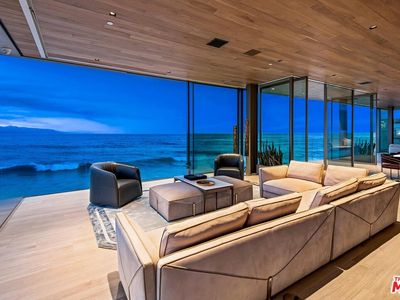 24300 Malibu Rd, Malibu, CA 90265 | Zillow