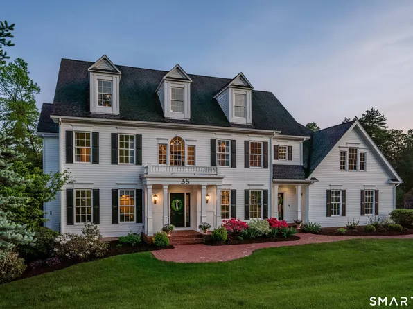 35 West Hills Drive, Avon, CT 06001