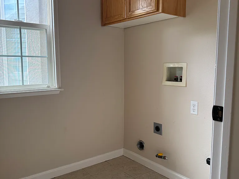 2591 Frontier Ln — Photo 17