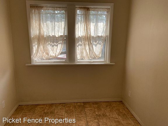 5th image of 1506 14th Ave #1506