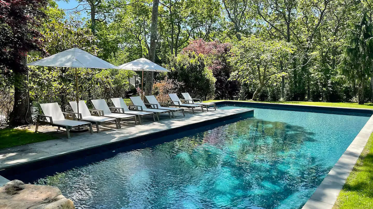 Recently Renovated Designers Oasis in East Hampton — Photo 1
