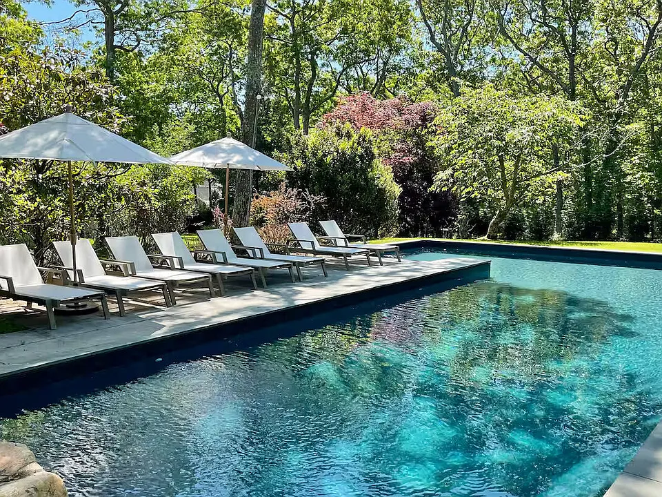 30 Wildflower Rd