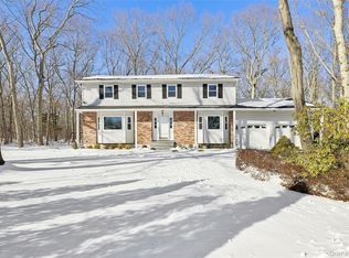 17 Montclair Street, Port Jefferson Station, NY 11776