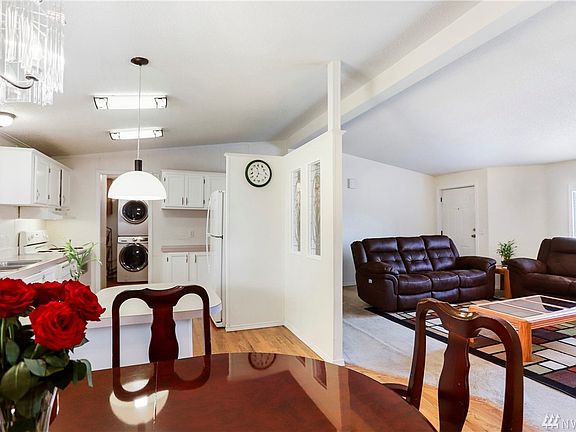 4th image of 27422 151st Pl SE #126