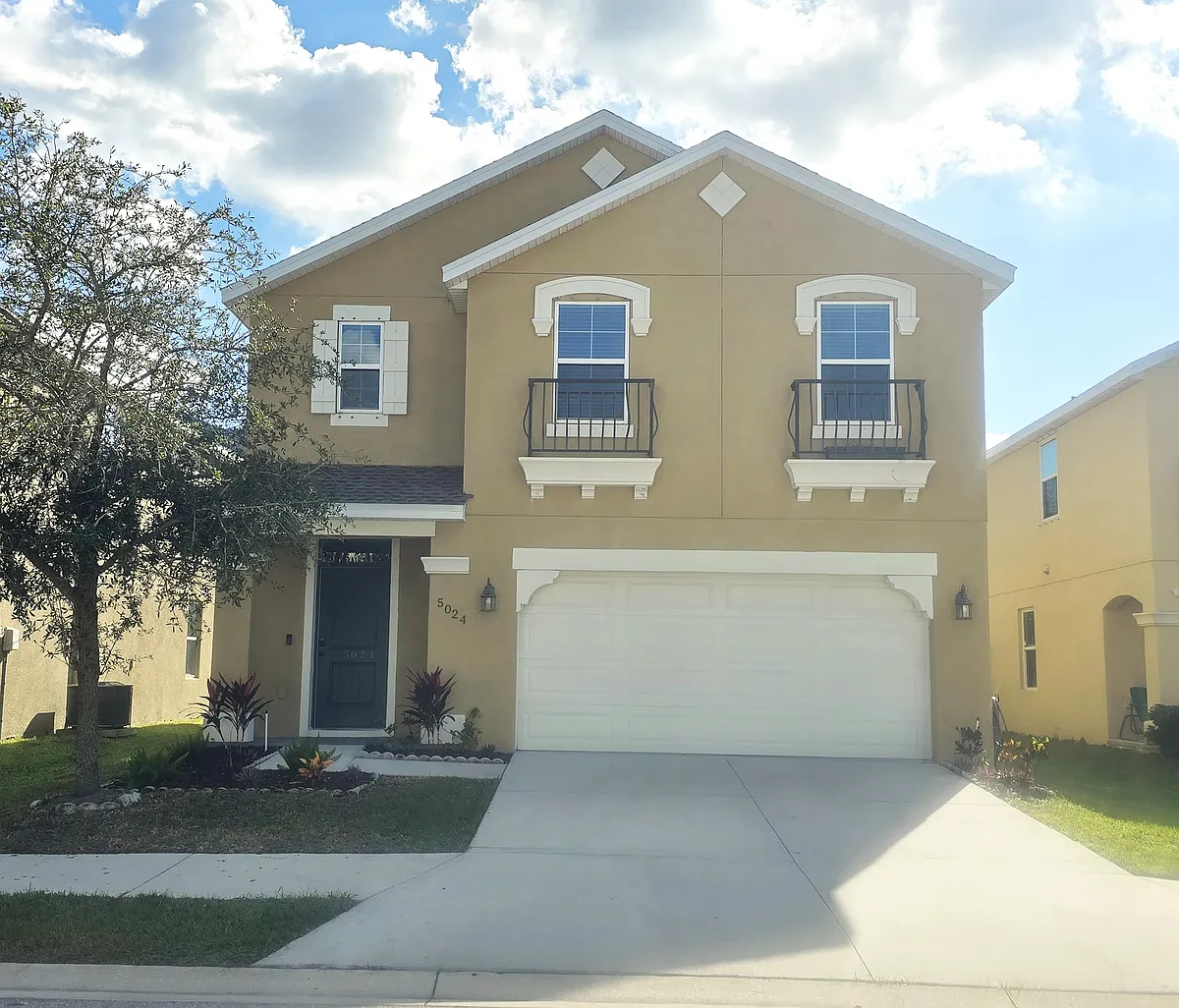 Building Photo - 5024 San Palmore Dr