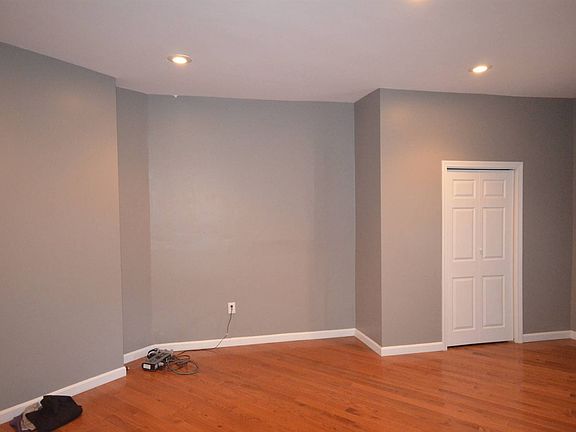 landlord_unit_photo_64929421_3