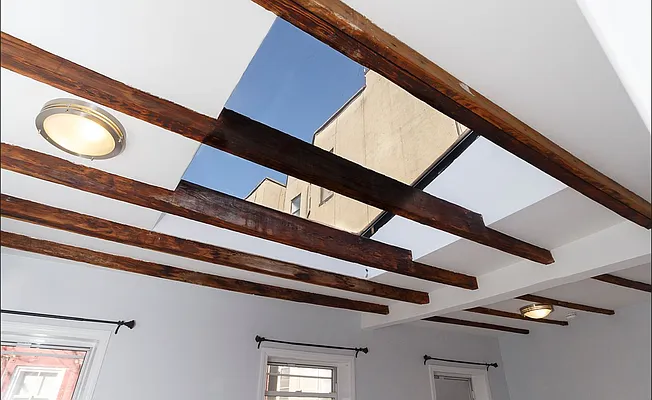 Rented by Voro New York | media 26