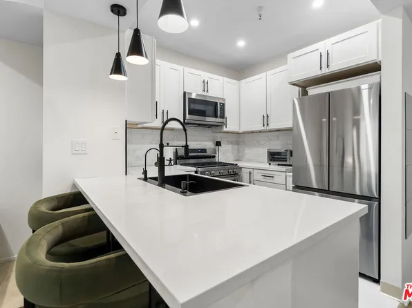 620 S Gramercy Pl APT 239, Los Angeles, CA 90005