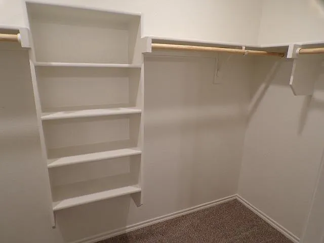 690 Union Ave #4 — Photo 8