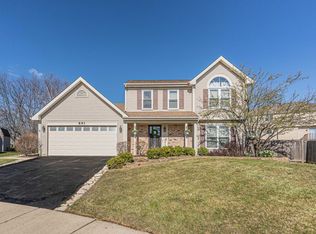 891 Winchester Ct, Carol Stream, IL 60188