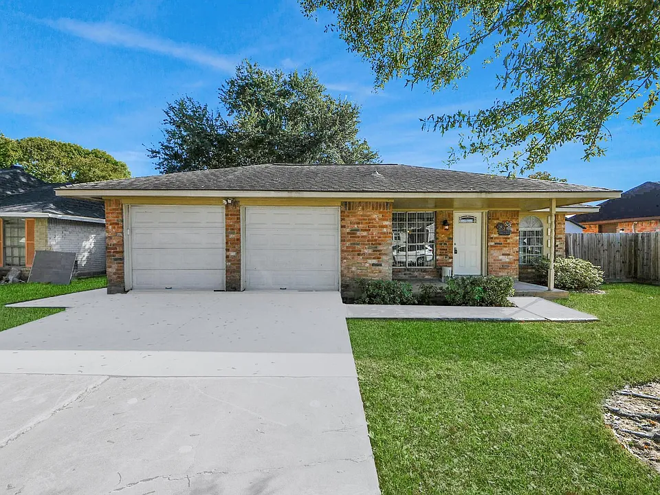 11915 Binghampton Dr