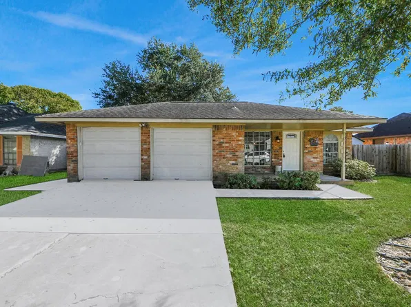 11915 Binghampton Dr, Houston, TX 77089
