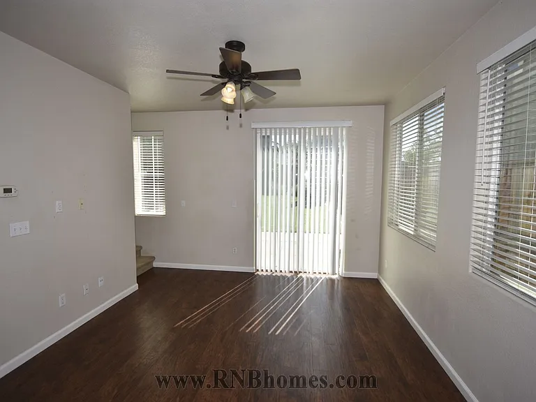 268 Phoenix Cir — Photo 6