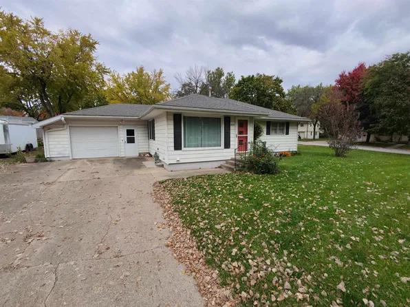 1034 3rd St, Lake View, IA 51450