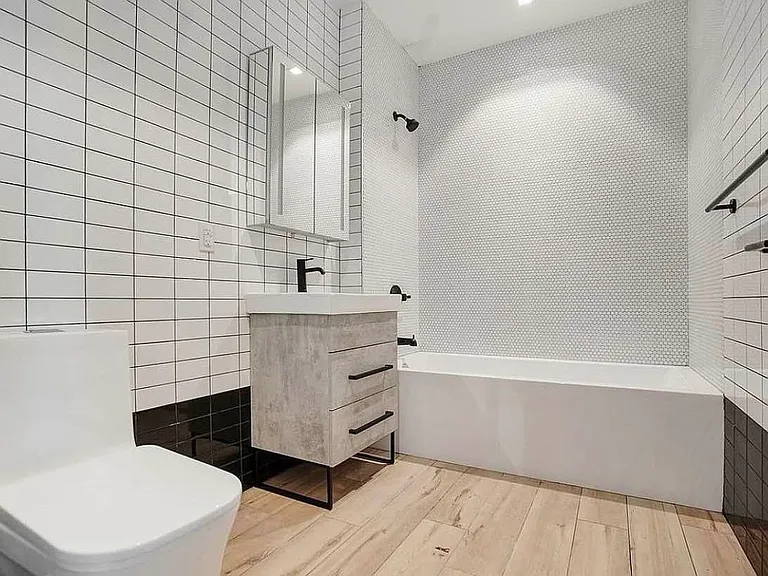 1634 Church Ave #701 — Photo 6