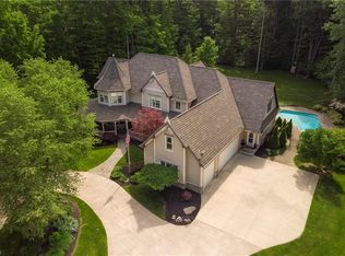 4294 Oviatt Rd, Richfield, OH 44286