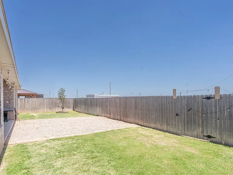 8404 E County Road 115 — Photo 42