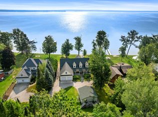 10546 Burt Lake Trl, Brutus, MI 49716