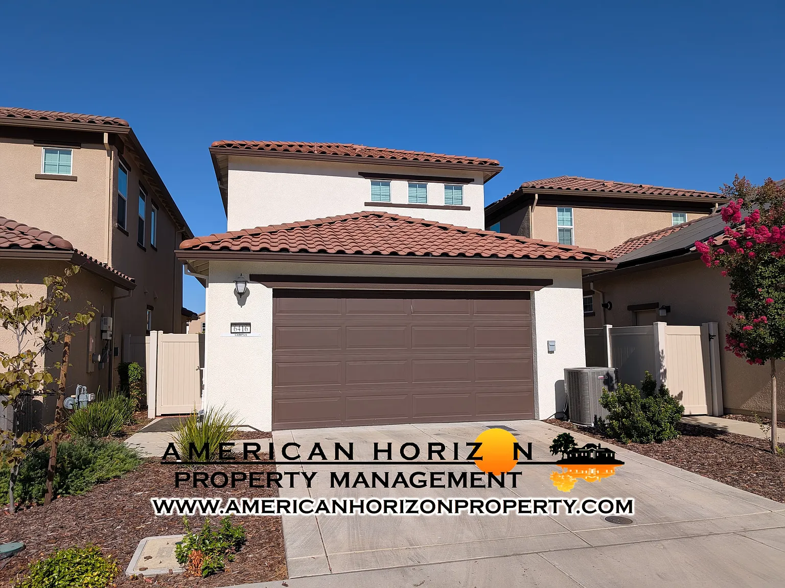 3 bed, 2.5 bath, 1408 sqft, $3,000 — Photo 3