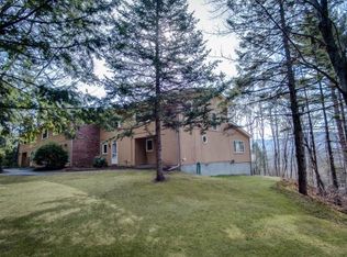 685 Cottage Club Rd APT 24, Stowe, VT 05672