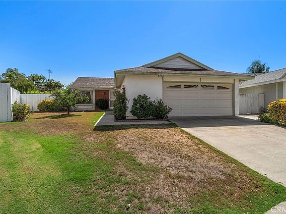 2nd image of 4862 Redbluff Cir