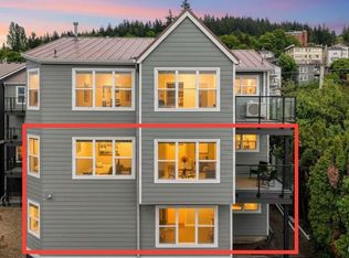 Boulevard Brownstones Condominium, Bellingham, WA 98225