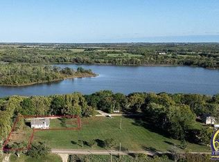 21015 N Sail A Way Dr, Overbrook, KS 66524