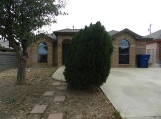 5743 Saint Charles Loop, Laredo, TX 78046