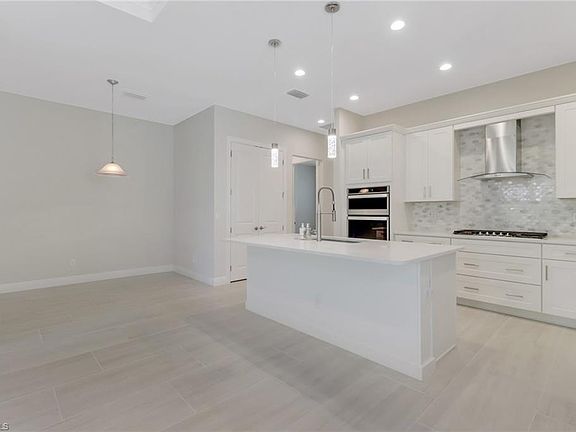 2nd image of 9084 Saint Lucia DR