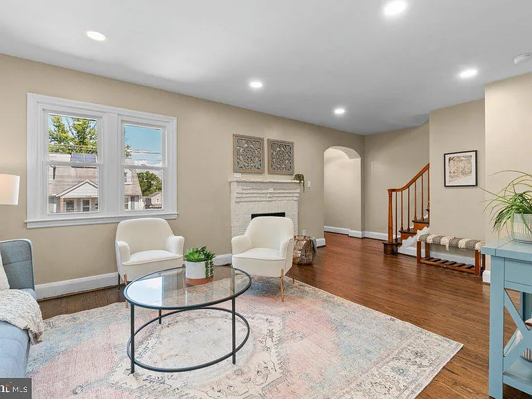3027 Lavender Ave — Photo 8