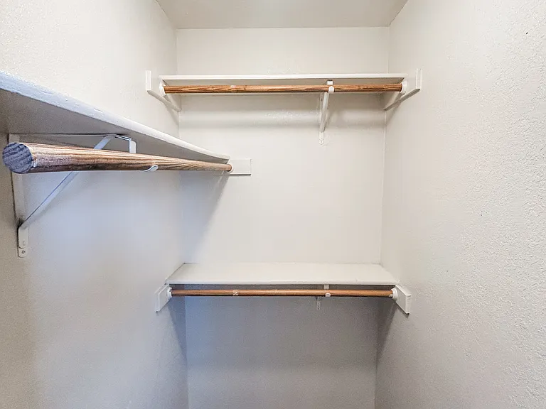 1808 Windward Dr #B — Photo 16