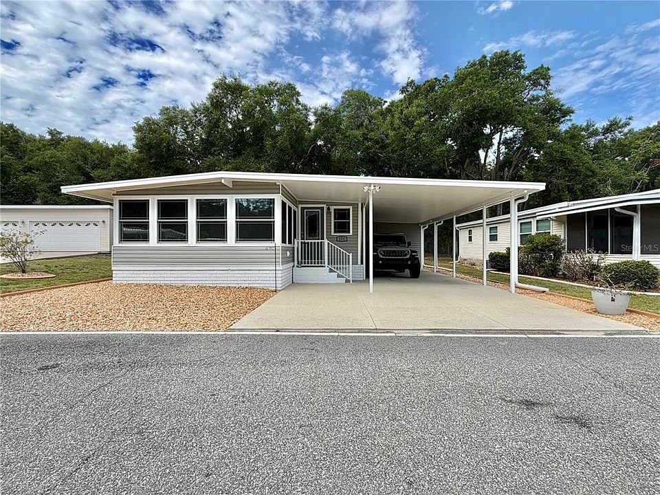 1st image of 121 Tamarisk Way