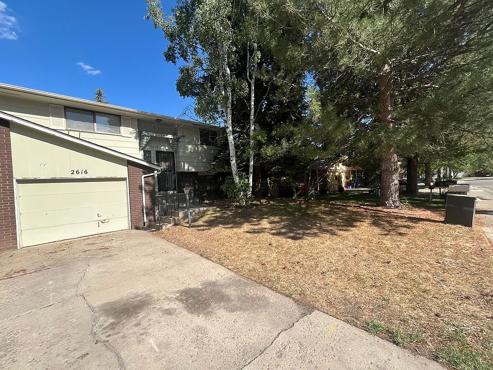 2616 Gilpin Ave