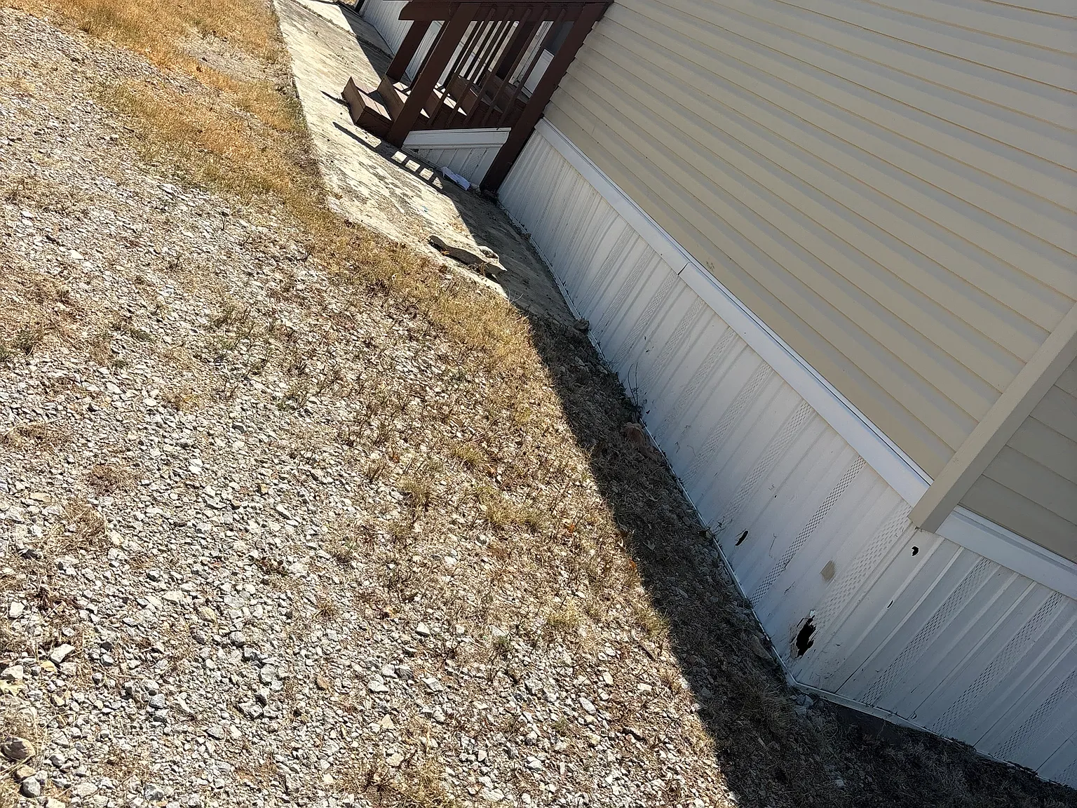 3 bed, 1216 sqft, $1,075 — Photo 1