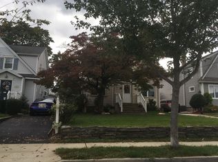 448 Sussex Rd, Wood Ridge, NJ 07075