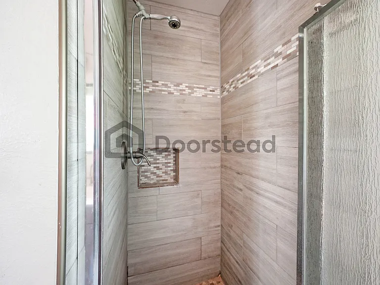204 Jefflyn Ct — Photo 27