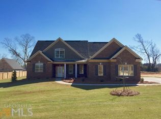 105 Bowers Ln, McDonough, GA 30252