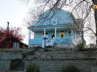 408 S 5th St, Raton, NM 87740