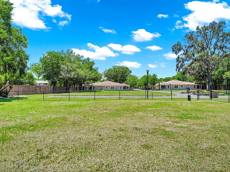 12715 Taylor Nicolas Dr — Photo 47