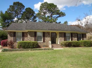 923 Farm Quarter Rd, Florence, SC 29501