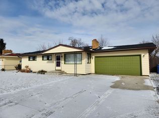 8621 E Mansfield Ave, Spokane, WA 99212
