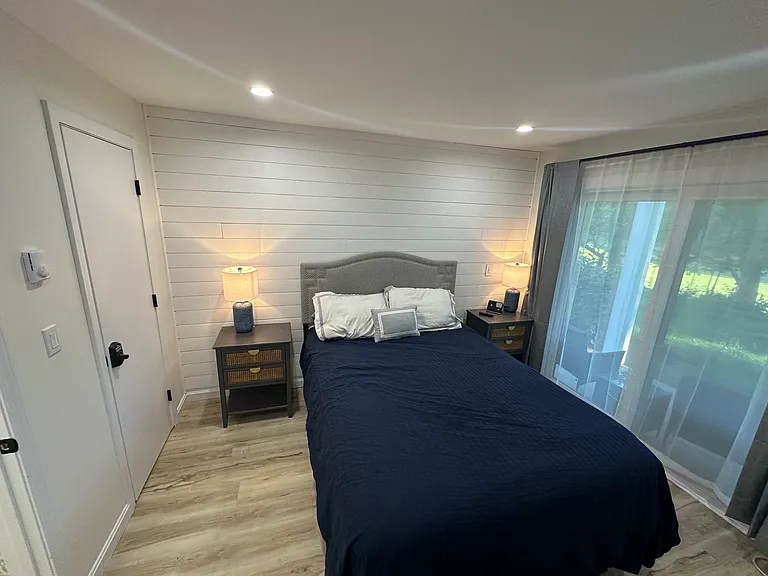 100A Fletcher Ln — Photo 7
