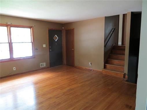 2nd image of 5016 Hawthorne Ave
