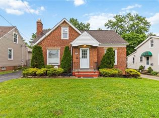 1307 Lander Rd, Mayfield Heights, OH 44124