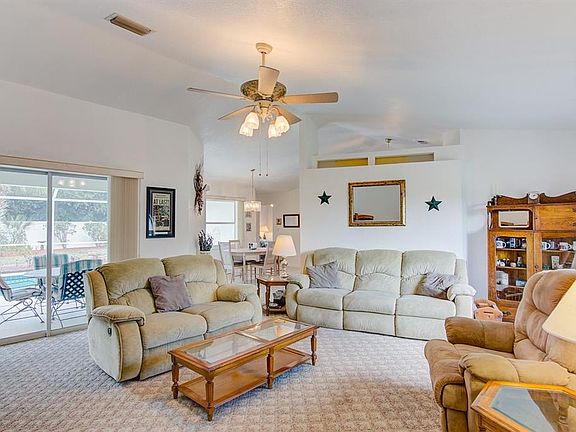 5th image of 4454 Aladdin Ave