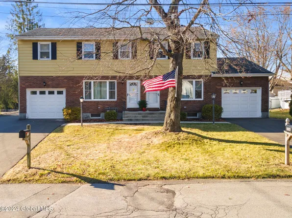 33 Ledgewood Drive, Albany, NY 12205