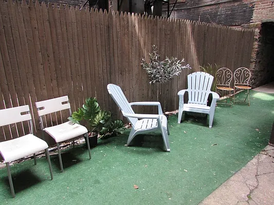 Rented by Majesty Management | media 40