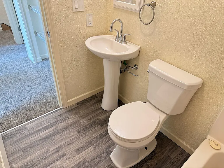 4432 Fergus Ave — Photo 21