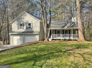 242 Hollis Cir, Dallas, GA 30157