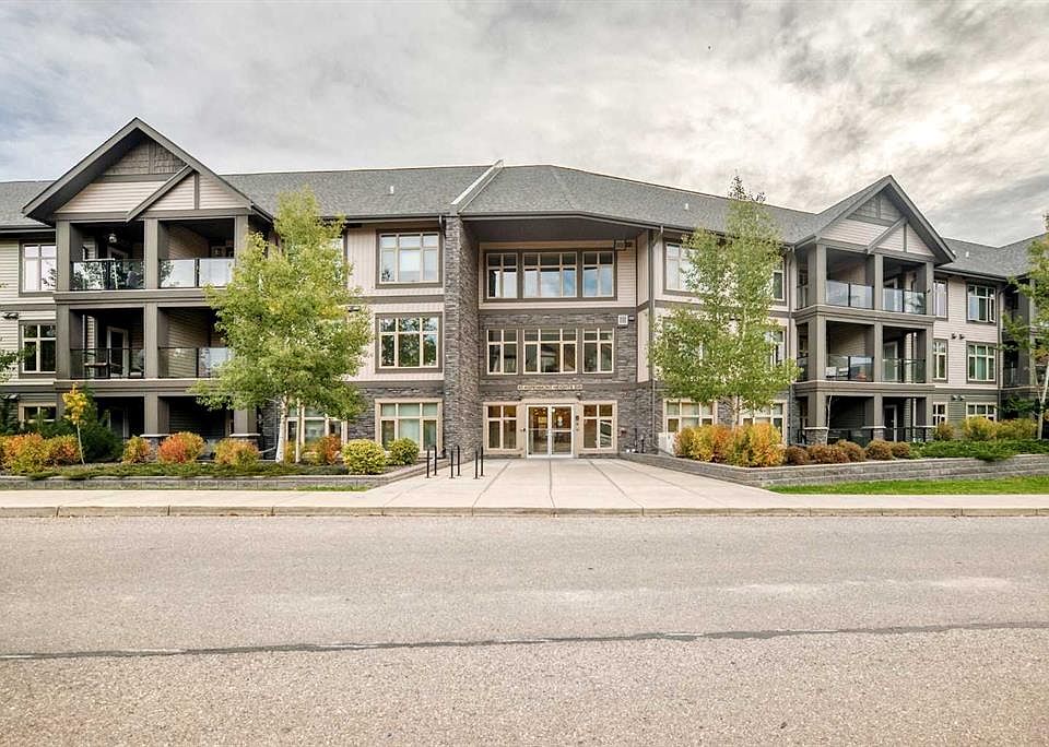 1st image of 45 Aspenmont Hts SW #216